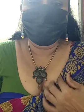 rekha naier online show from 11/17/25, 12:33