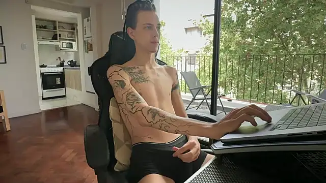 Den BlueXx online show from 03/20/26, 06:02