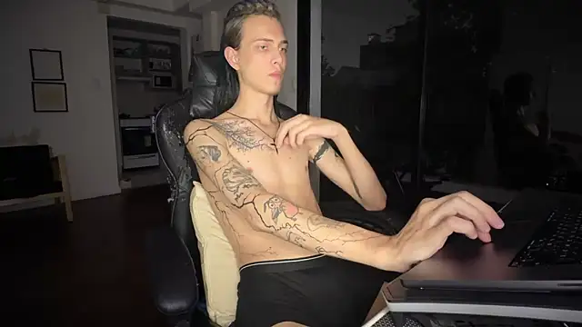 Den BlueXx online show from 03/27/26, 10:53