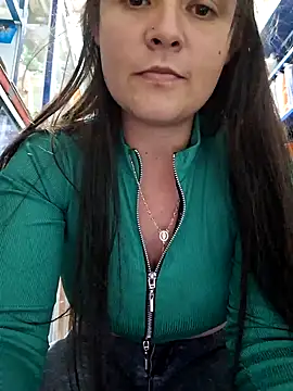 Snapshot of nidia2026 chatting on 02/08/25, 11:24 nidia2026 online show from 02/08/25, 11:24