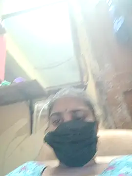 ammullu456 online show from 04/18/26, 07:07