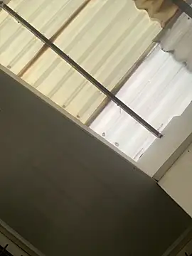 SarahXRusso online show from 12/16/24, 05:22