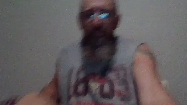 Snapshot of Huskers2020 chatting on 11/07/25, 05:29 Huskers2020 online show from 11/07/25, 05:29