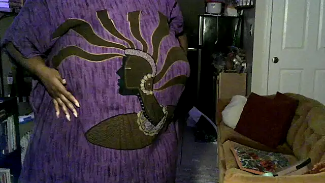 BigKittyRaven online show from 12/07/24, 02:42