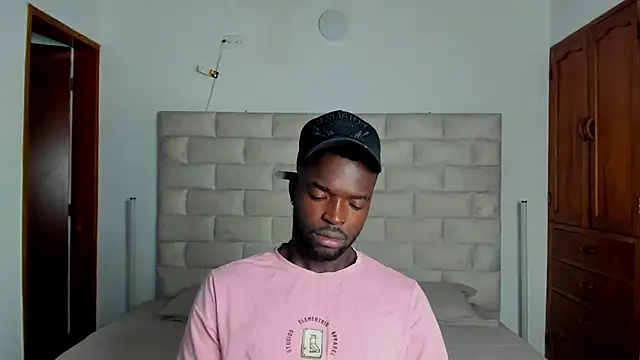 Dylan Taylor online show from 02/23/26, 02:42