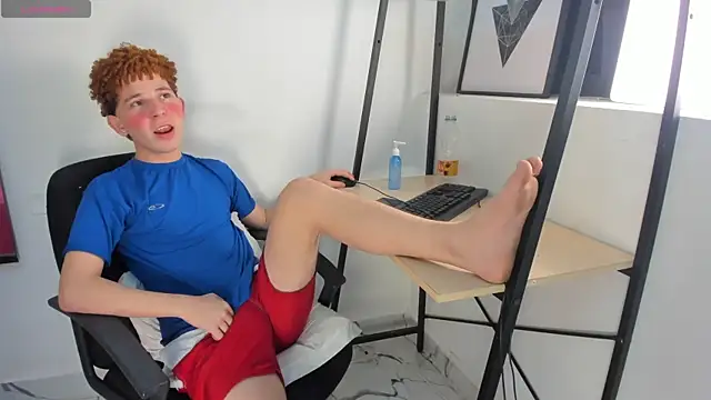 Snapshot of _Brihan chatting on 12/29/24, 04:27 Brihan online show from 12/29/24, 04:27