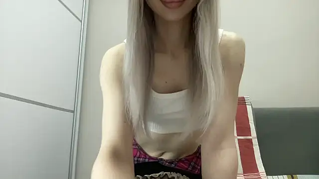 Snapshot of burningangel chatting on 02/10/25, 07:36 burningangel online show from 02/10/25, 07:36