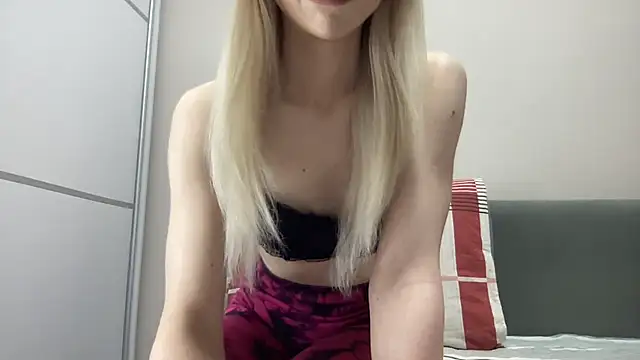 Snapshot of burningangel chatting on 02/23/25, 01:13 burningangel online show from 02/23/25, 01:13