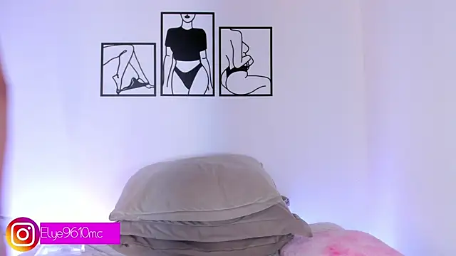 Snapshot of ellie_mcdonald chatting on 05/27/26, 01:57 ellie mcdonald online show from 05/27/26, 01:57