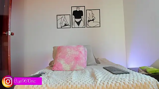 ellie mcdonald online show from 07/14/26, 09:53