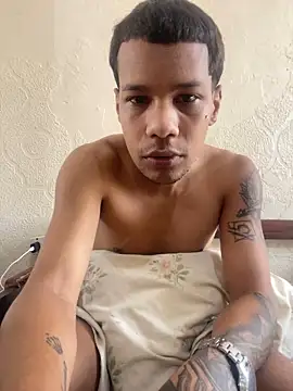 Snapshot of NovoRio chatting on 12/06/24, 12:16 NovoRio online show from 12/06/24, 12:16