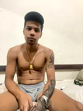 Snapshot of NovoRio chatting on 12/06/24, 06:17 NovoRio online show from 12/06/24, 06:17