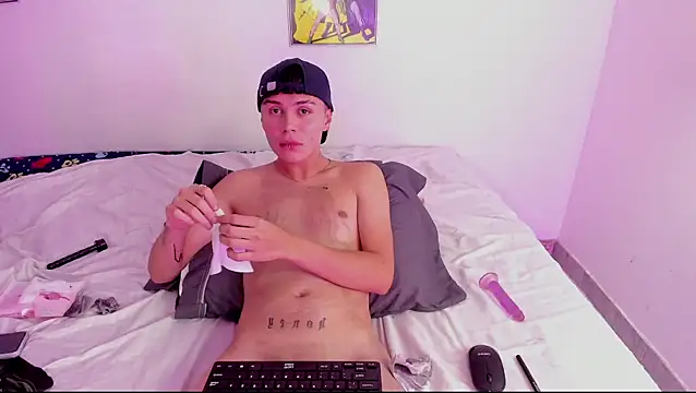 crushnier online show from 01/14/25, 10:23