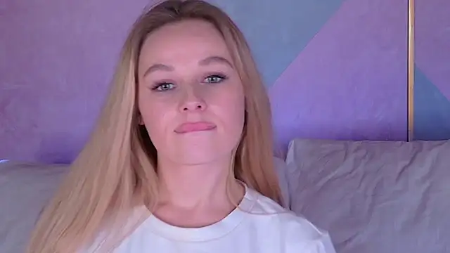 BeatriceEsmont online show from 01/13/25, 11:38