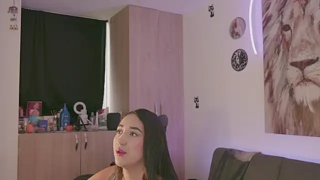 Maryann jones online show from 12/01/25, 01:05