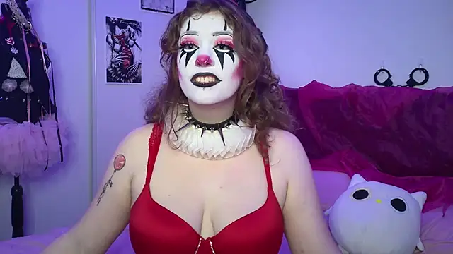 Twitchtheclownn online show from 10/01/25, 09:43