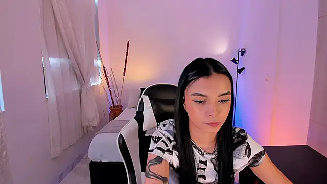 AnabelWolf online show from 10/14/25, 04:30