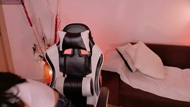 AnabelWolf online show from 03/26/26, 03:50