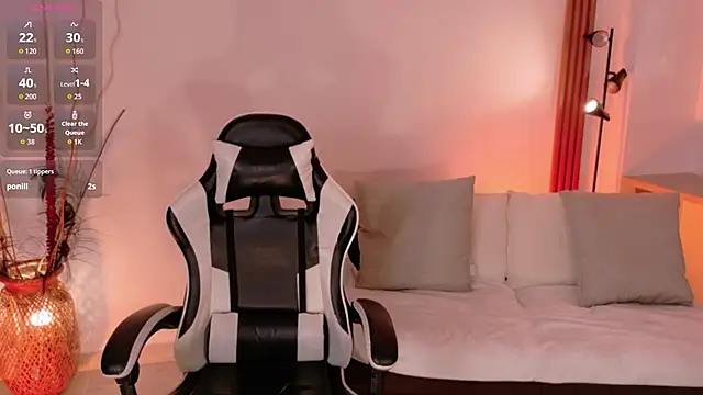 AnabelWolf online show from 04/24/26, 05:37