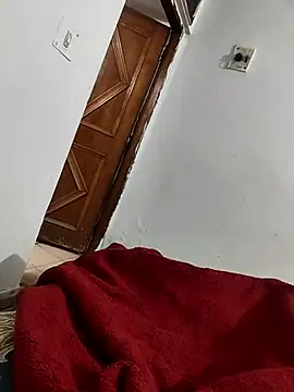 Snapshot of shale26 chatting on 02/22/25, 10:07 shale26 online show from 02/22/25, 10:07