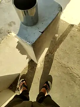 Snapshot of shale26 chatting on 03/08/25, 02:23 shale26 online show from 03/08/25, 02:23