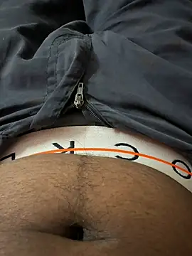 BerlinMan1499 online show from 12/22/24, 08:03