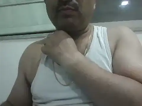 Snapshot of samee00721 chatting on 12/10/24, 03:55 samee00721 online show from 12/10/24, 03:55