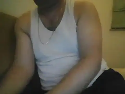 Snapshot of samee00721 chatting on 12/24/24, 05:13 samee00721 online show from 12/24/24, 05:13