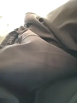 samee00721 online show from 02/22/26, 09:52