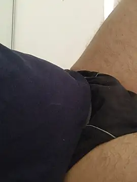 samee00721 online show from 04/03/26, 08:01