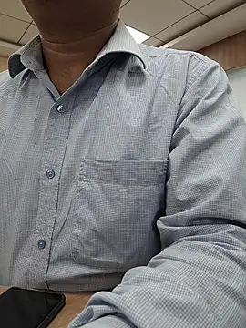 samee00721 online show from 04/09/26, 07:14