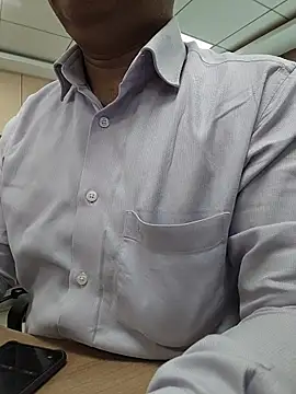 samee00721 online show from 04/30/26, 04:19