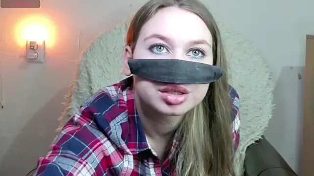 Mikki5P online show from 03/03/25, 06:01