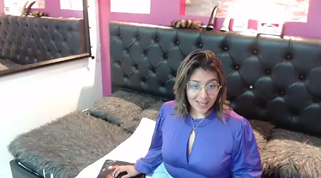 Pandoracherry online show from 12/21/24, 01:36