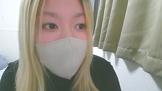 Remi official online show from 12/15/25, 09:08