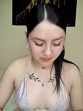 Emily-Hott- online show from 12/26/24, 09:26