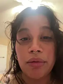 Snapshot of shyfr34k chatting on 02/28/25, 08:39 shyfr34k online show from 02/28/25, 08:39