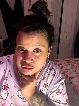 Snapshot of shyfr34k chatting on 09/17/25, 06:37 shyfr34k online show from 09/17/25, 06:37