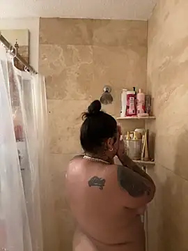 Snapshot of shyfr34k chatting on 09/27/25, 07:19 shyfr34k online show from 09/27/25, 07:19