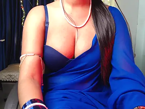 Snapshot of Missjaan chatting on 09/13/25, 07:13 Missjaan online show from 09/13/25, 07:13