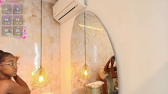 Snapshot of briannaduque chatting on 09/16/25, 02:18 briannaduque online show from 09/16/25, 02:18