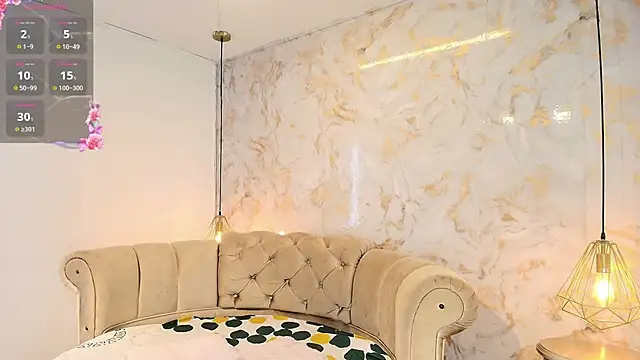 Snapshot of briannaduque chatting on 09/21/25, 02:40 briannaduque online show from 09/21/25, 02:40