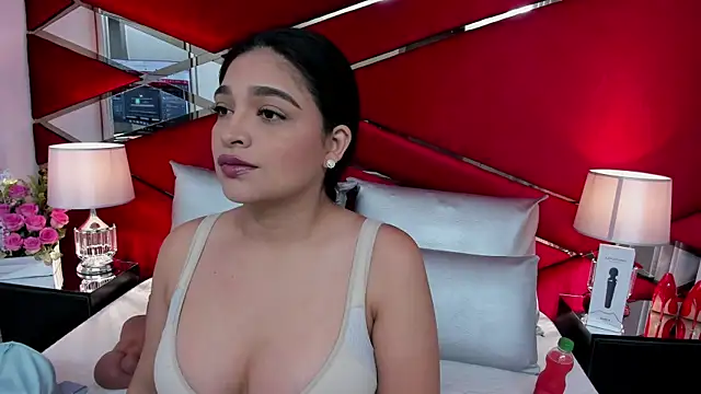 AdeleGray online show from 03/02/25, 11:50