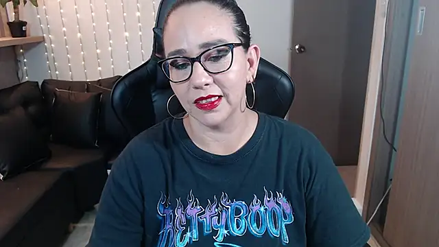 ashleylove prg online show from 12/22/24, 11:41