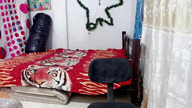 Snapshot of danilo302209 chatting on 01/07/25, 10:52 danilo302209 online show from 01/07/25, 10:52