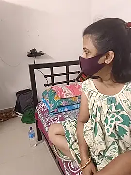 Snapshot of Cute-manisha chatting on 10/06/25, 04:54 Cute-manisha online show from 10/06/25, 04:54