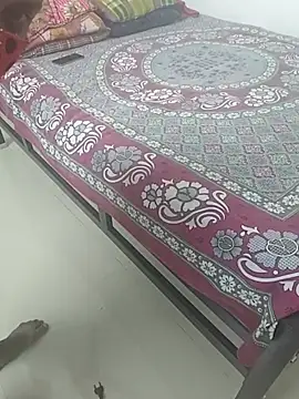 Snapshot of Cute-manisha chatting on 11/06/25, 12:39 Cute-manisha online show from 11/06/25, 12:39