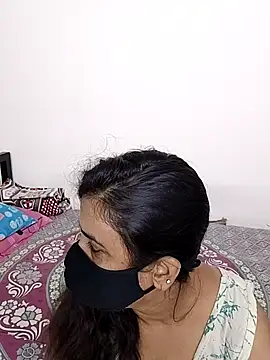 Cute-manisha online show from 04/12/26, 12:10