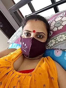 Snapshot of Cute-manisha chatting on 05/18/26, 06:30 Cute-manisha online show from 05/18/26, 06:30