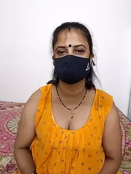 Snapshot of Cute-manisha chatting on 06/01/26, 02:46 Cute-manisha online show from 06/01/26, 02:46